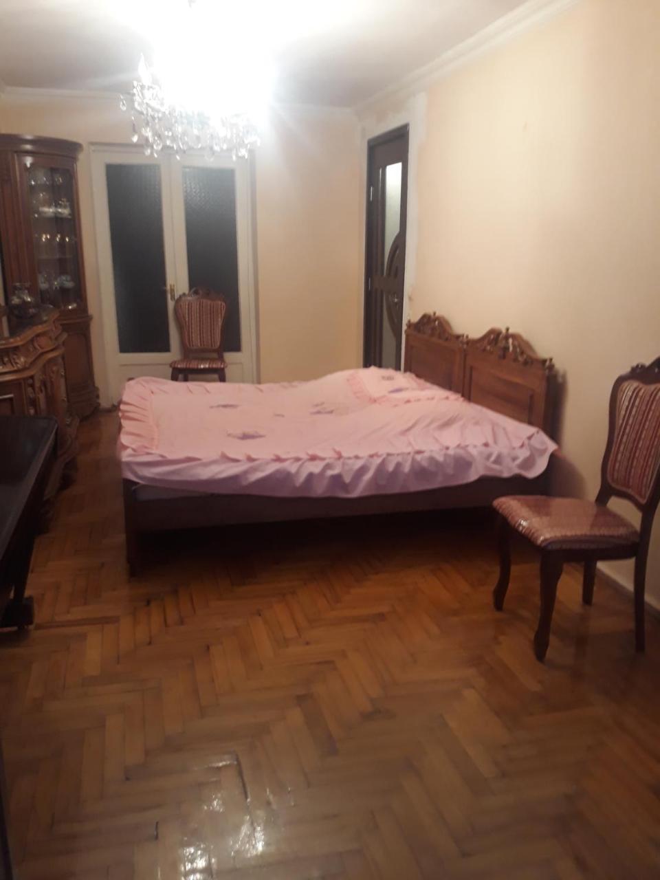 Madona'S House Apartment Batumi Bagian luar foto